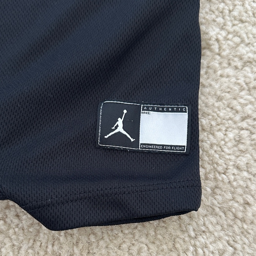 Air Jordan Baby Romper size 12M - Picture 2 of 4